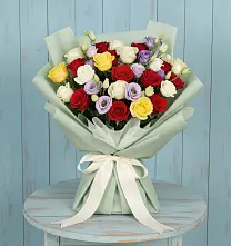 Букет цветов из:  Розы в Красном Воронежской области
