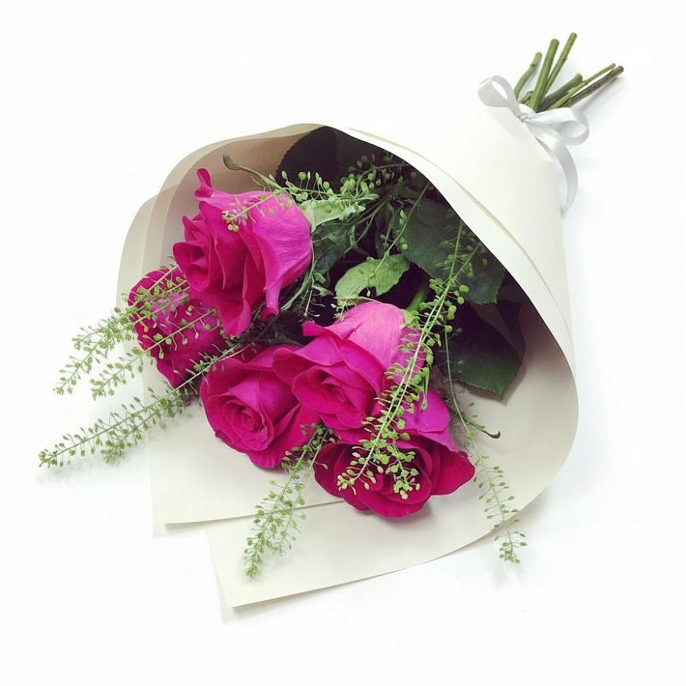 Букет цветов из: Розы в Красном Воронежской области