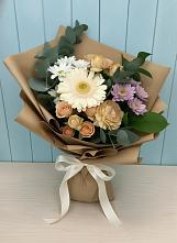 Букет цветов из:  Герберы и Хризантемы в Красном Воронежской области