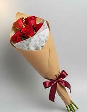 Букет цветов из:  Розы в Красном Воронежской области
