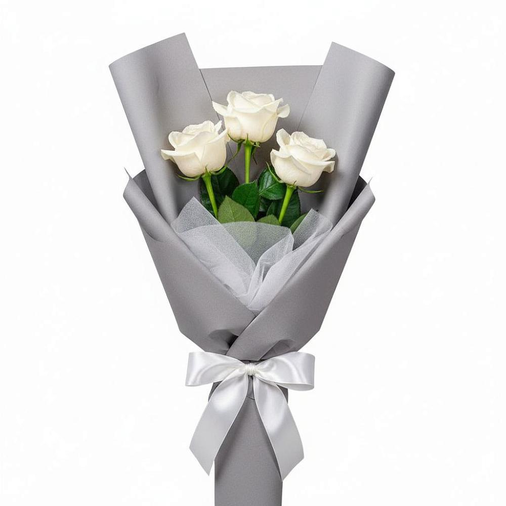 Букет 3 белые розы в Красном Воронежской области