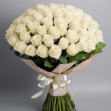 Букет 101 беля роза Белоснежка в Красном Воронежской области