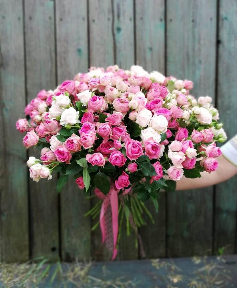 Букет Розовые кустовые розы Натали и Лав Лидия в Красном Воронежской области