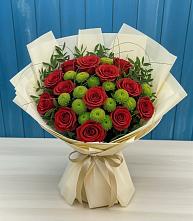 Букет цветов из:  Розы и Хризантемы в Красном Воронежской области